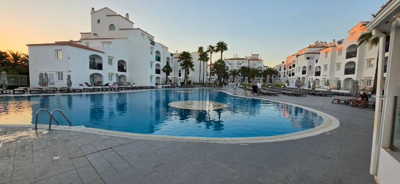 费尔格斯风格卡雷马海滩酒店-旅行者