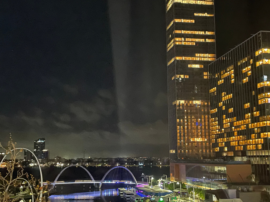 珀斯码头旅馆主图