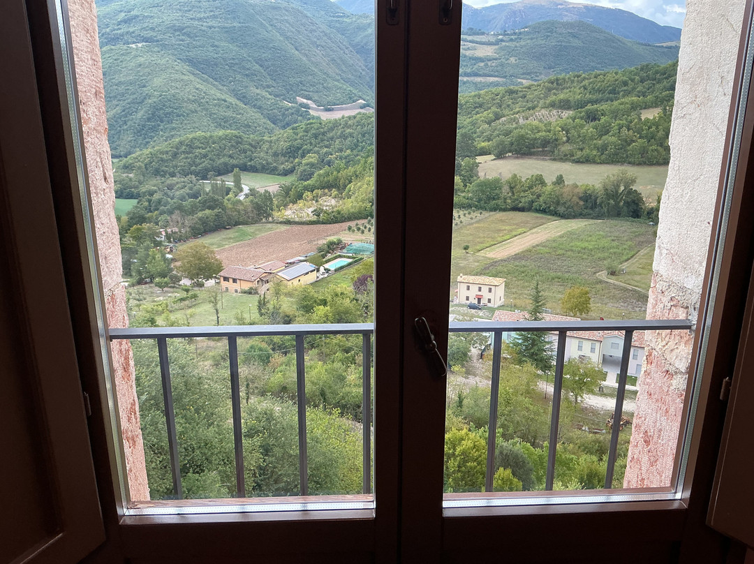 Castello di Postignano-Sellano必去景点