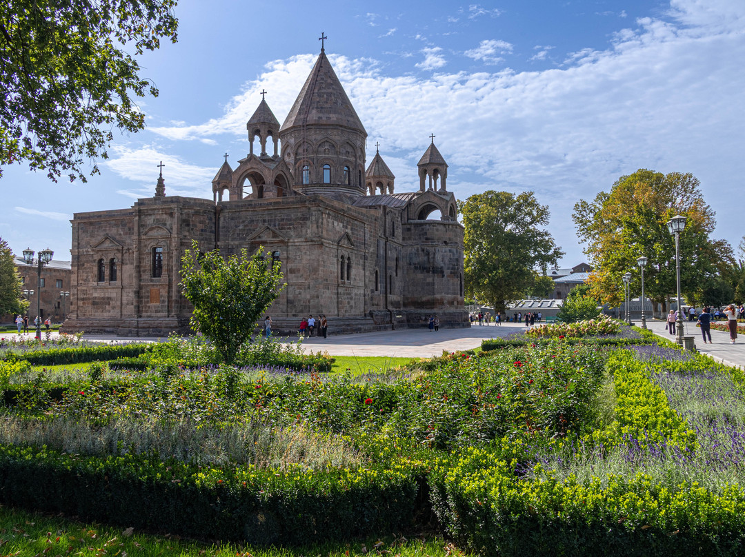 Armenian Apostolic Holy Church Mother See Holy Etchmiadzin-Vagharshapat必去景点