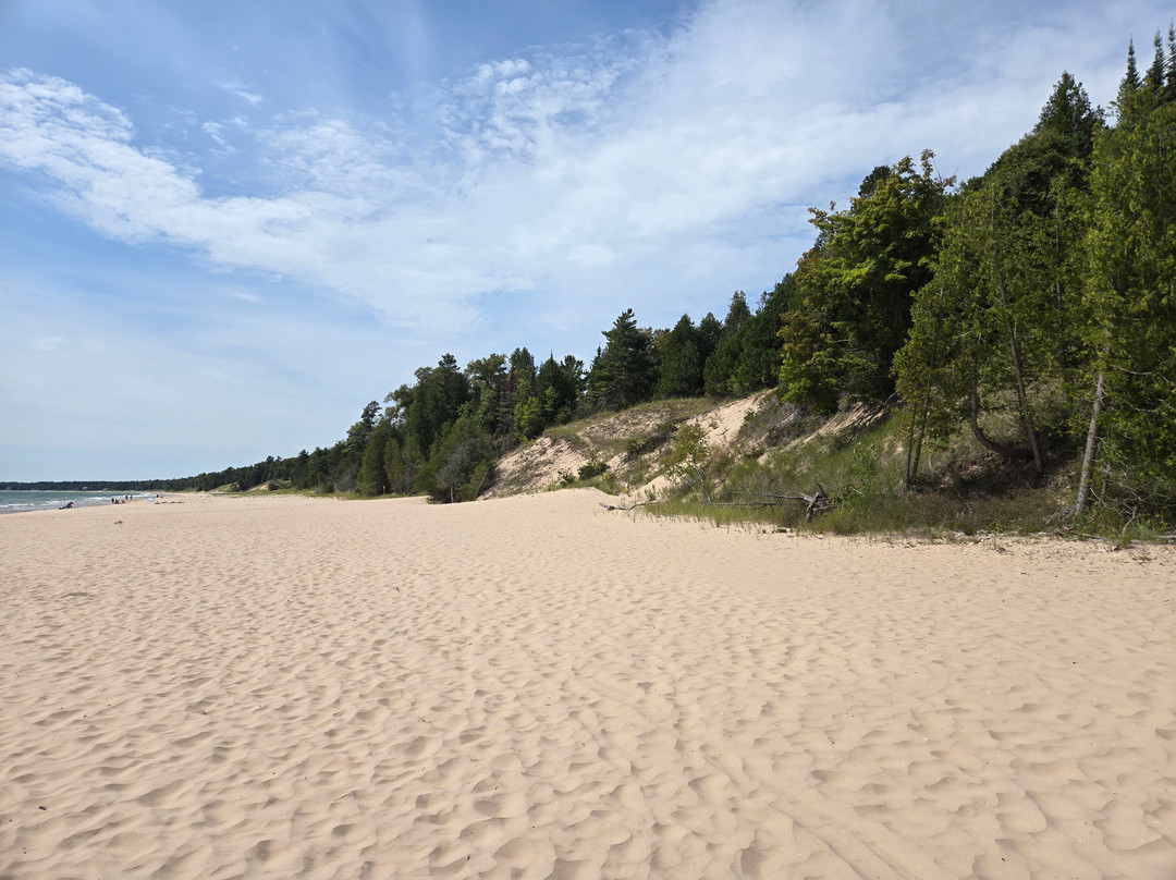 Whitefish Dunes State Park-斯特金贝必去景点