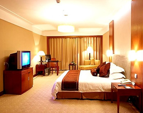 云南滇池大酒店主图