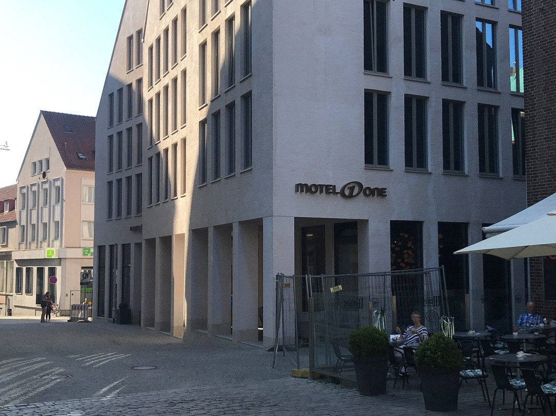 Hotel Motel One Lübeck主图