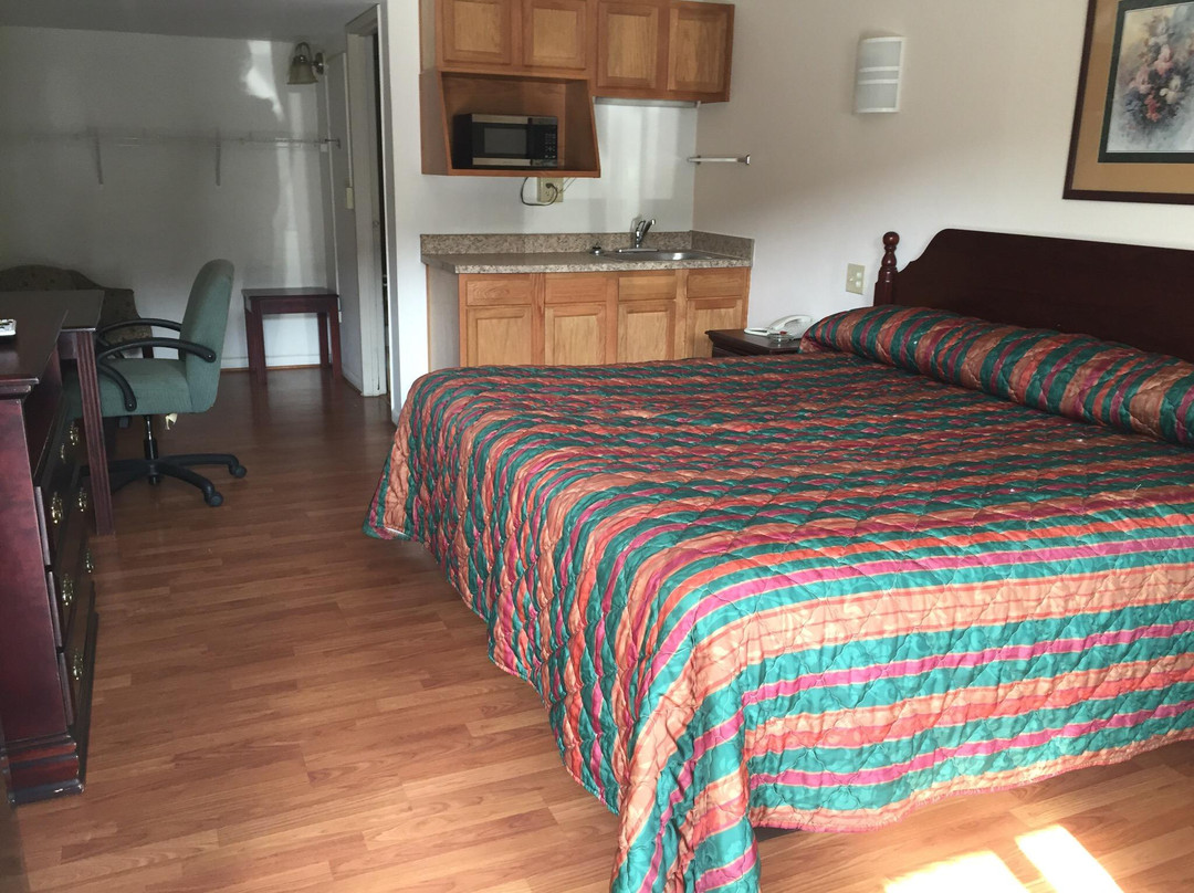 University Lodge Motel