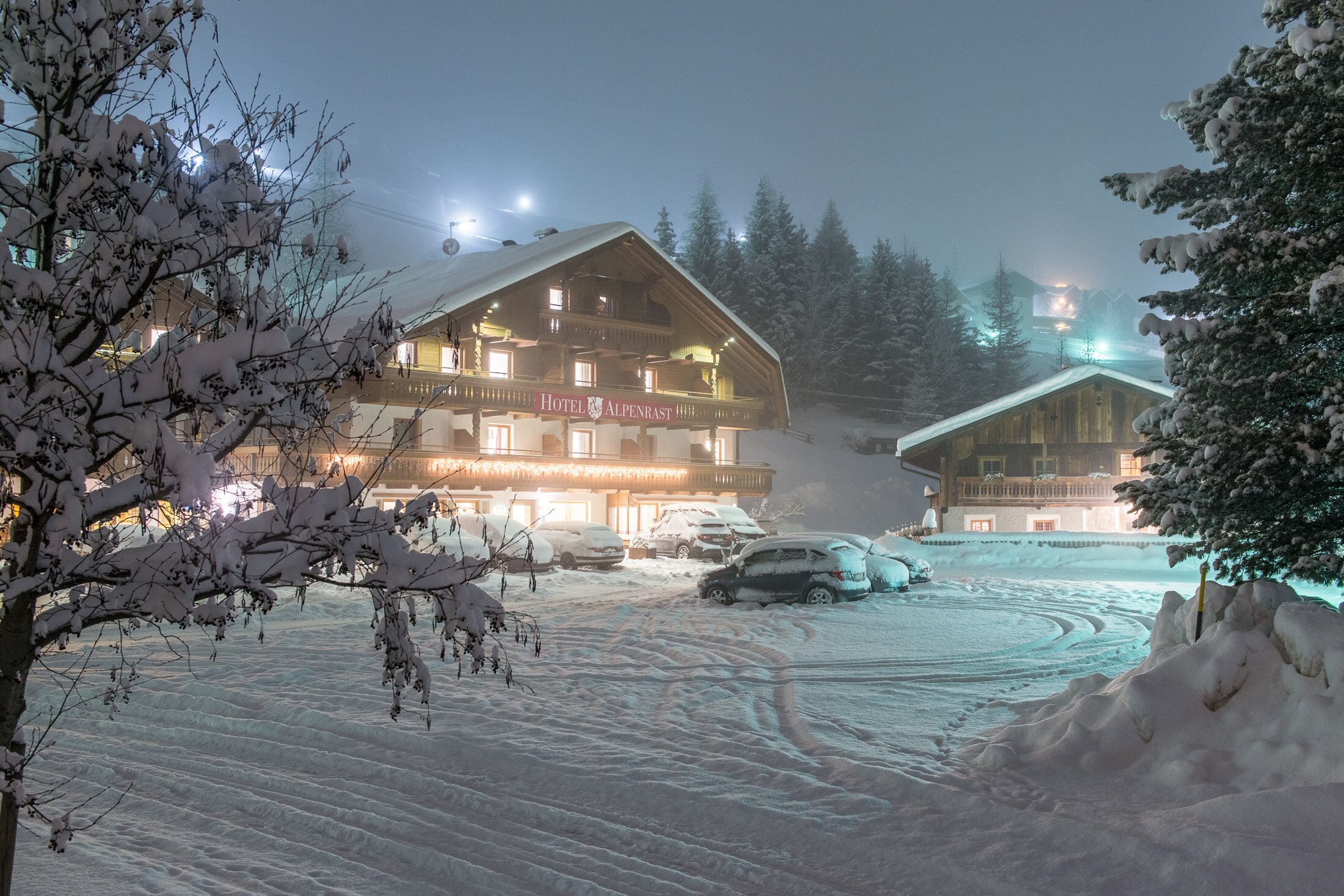 Berghotel Alpenrast-官方