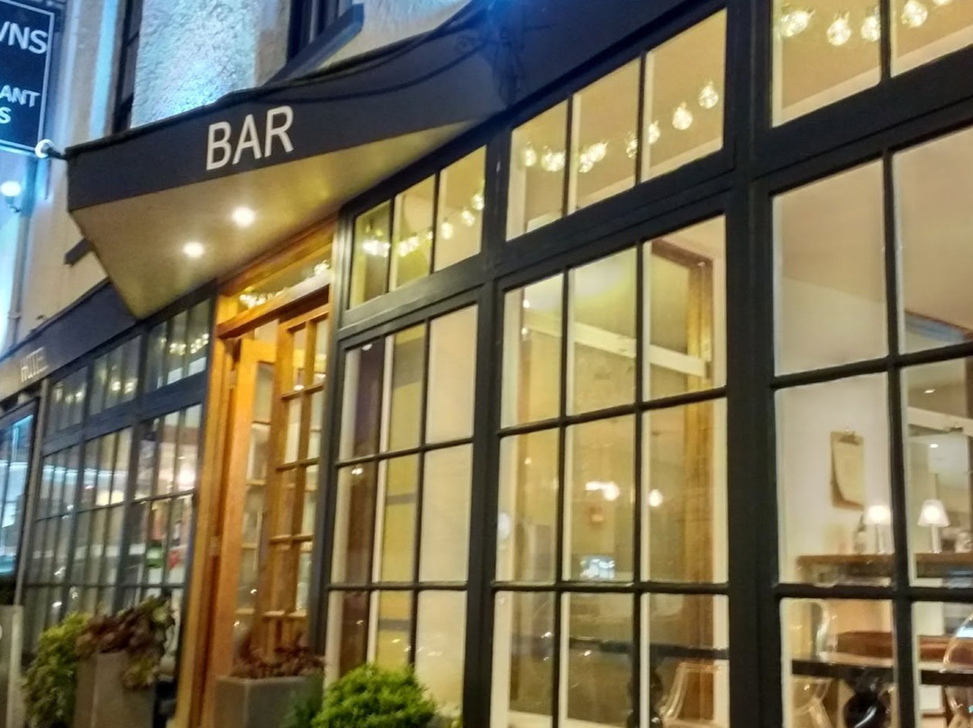 达特茅斯酒店住宿-Browns Hotel Dartmouth