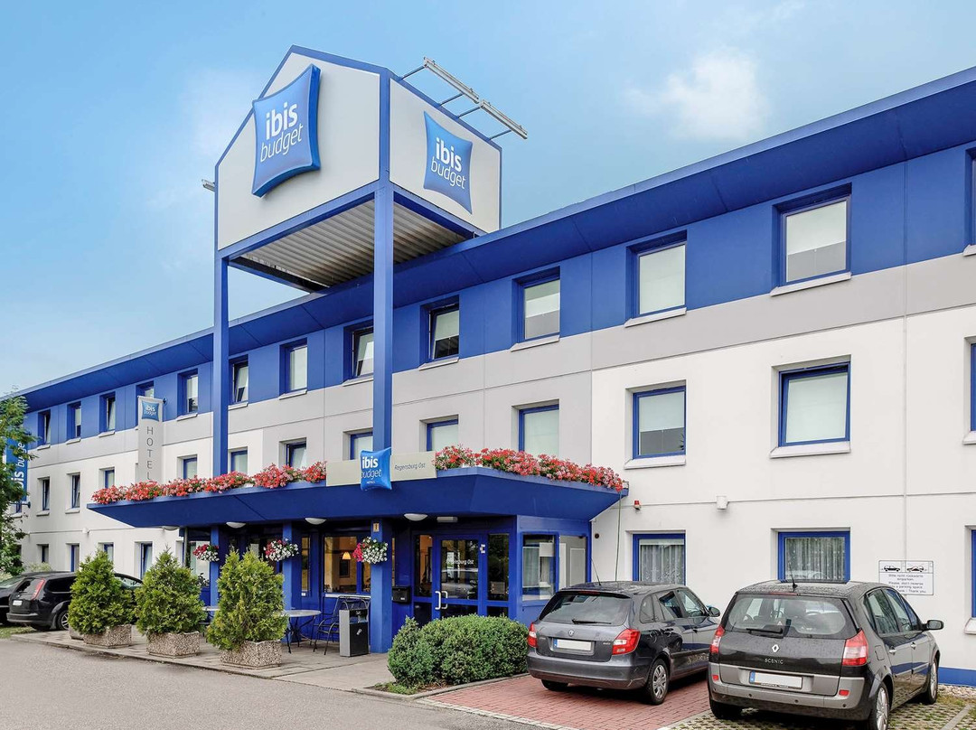 B&B HOTEL Regensburg-Ost主图