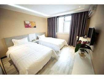 速8酒店沈阳中街故宫店-官方