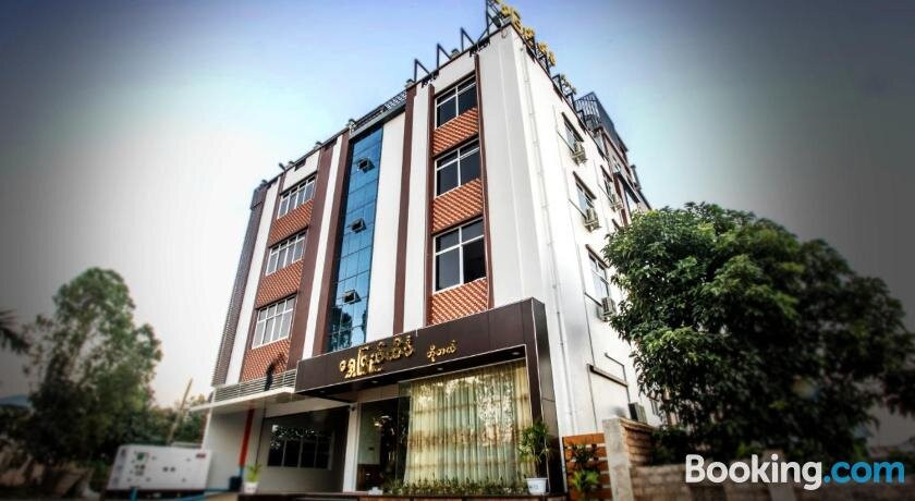 Shwe Pyi Thain Kha Hotel