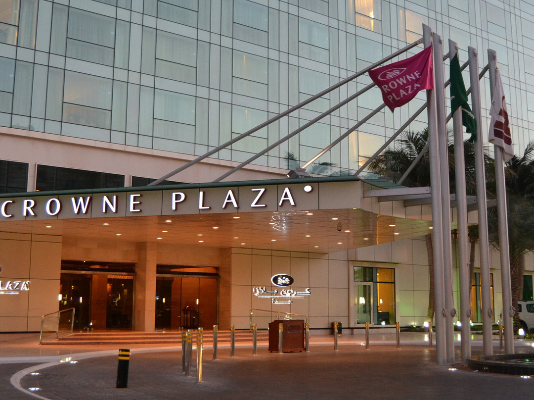 皇冠假日酒店&度假村主图