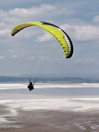 Hike & Fly Paragliding景点图片