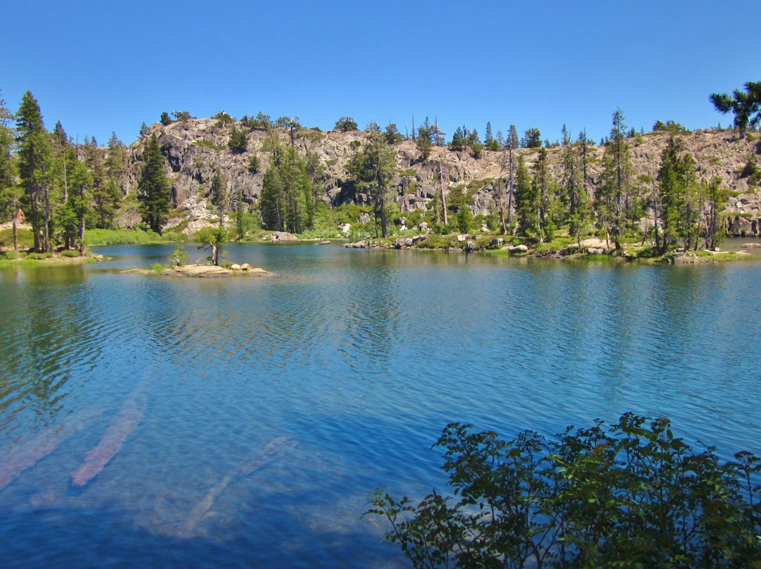 Loch Leven Lakes Trail景点图片