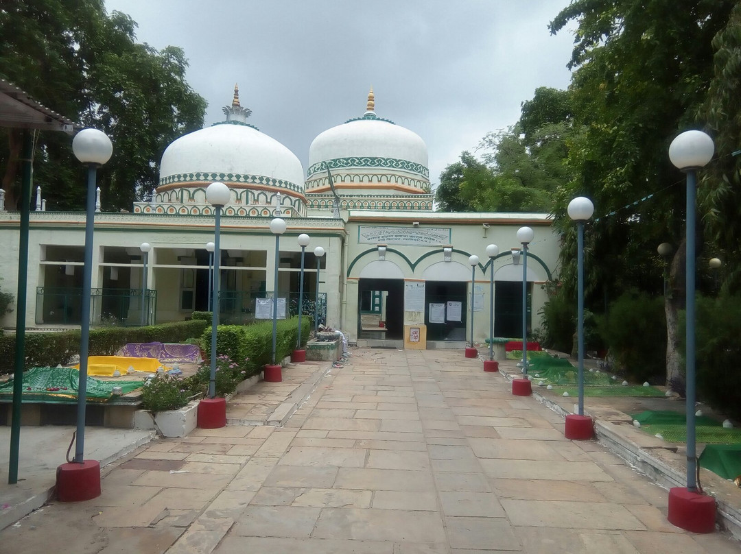 Dargah Khwaja Kanoon Sahib景点图片