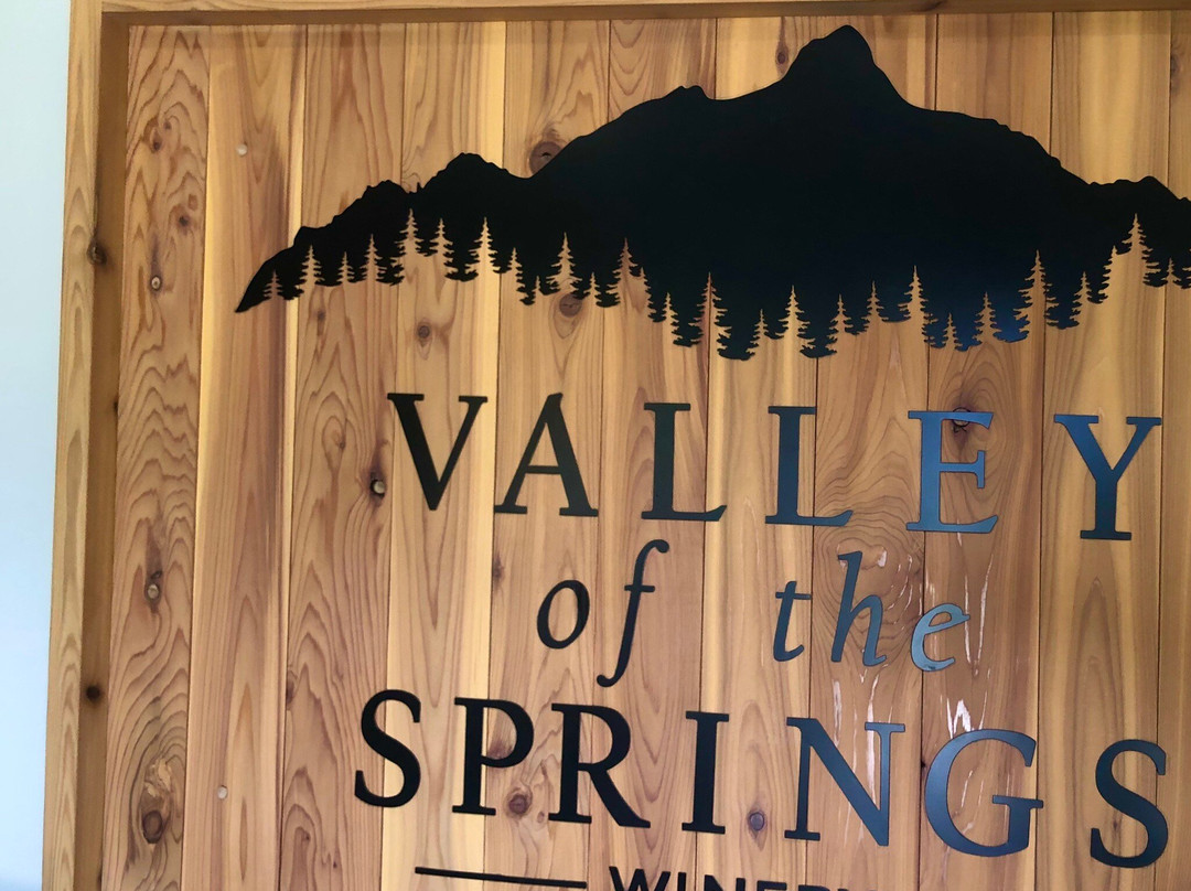 Valley of the Springs Winery景点图片