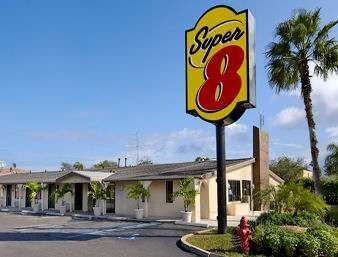 Super 8 by Wyndham Lantana West Palm Beach