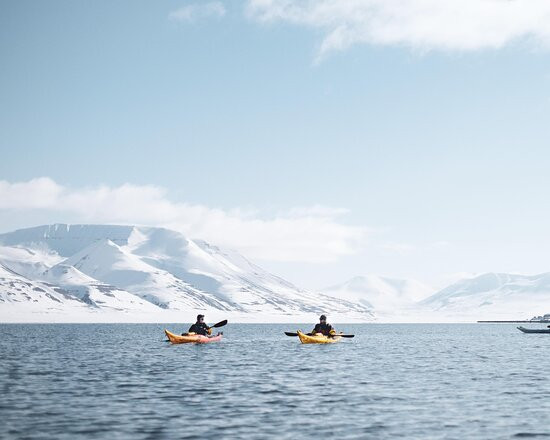 Svalbard Kayak-朗伊尔城必去景点