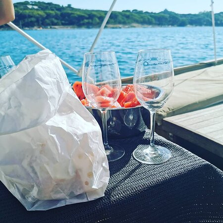 Cala Violina Boat Tour景点图片