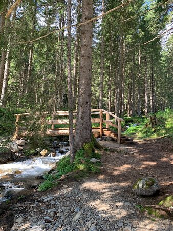 Ponte Tibetano-Male必去景点