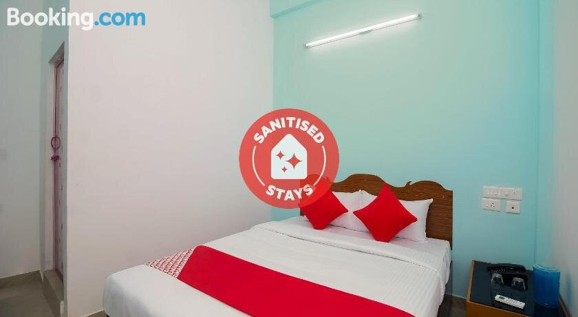 Oyo 37776 Hotel Royal King