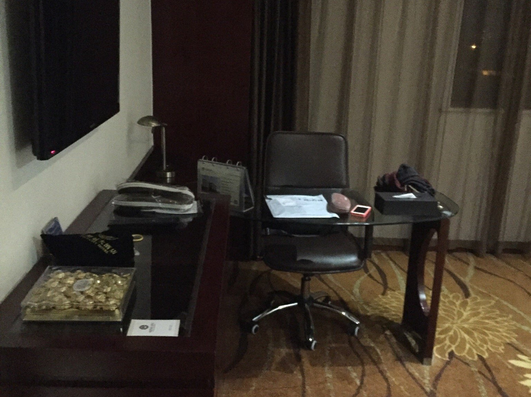 建湖明星城大酒店主图