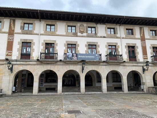 Museo de la Paz de Guernica景点图片