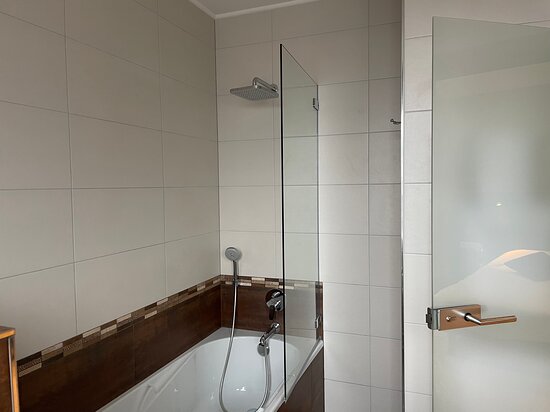 Hotel Pax Luxembourg-浴室