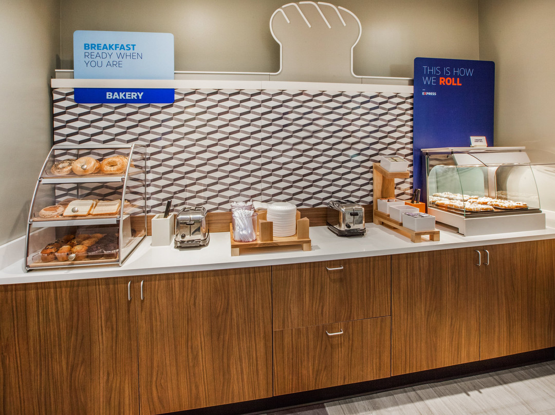 Holiday Inn Express O'neill By IHG主图