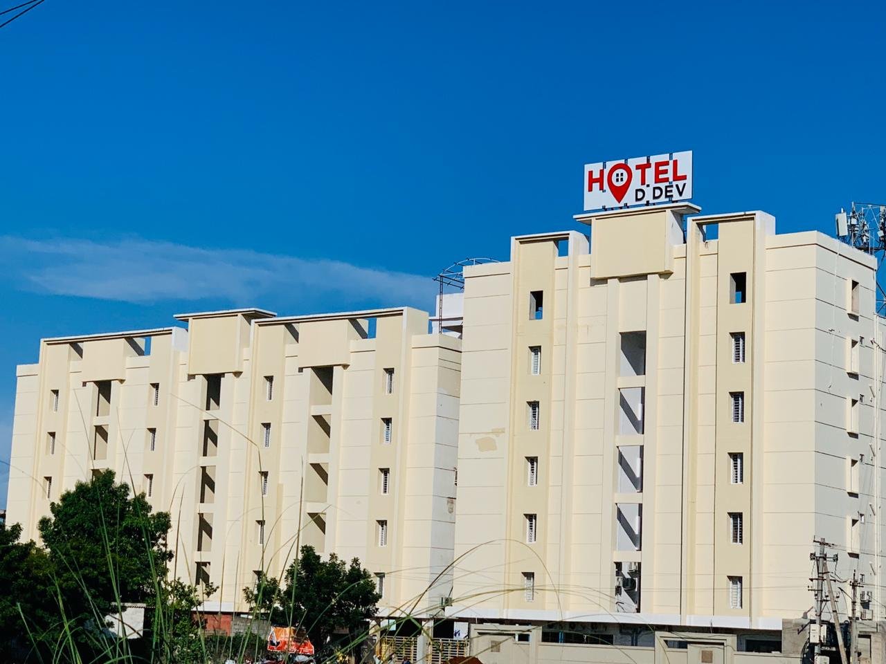 Hotel D Dev-官方