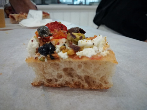 Sarezzo餐馆和美食-Qbio