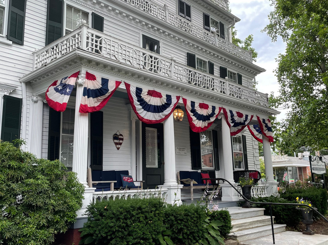 Bradford-Dimond-Norris House