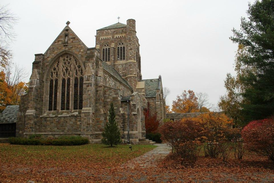 利奇菲尔德旅游景点-St. Michael's Parish