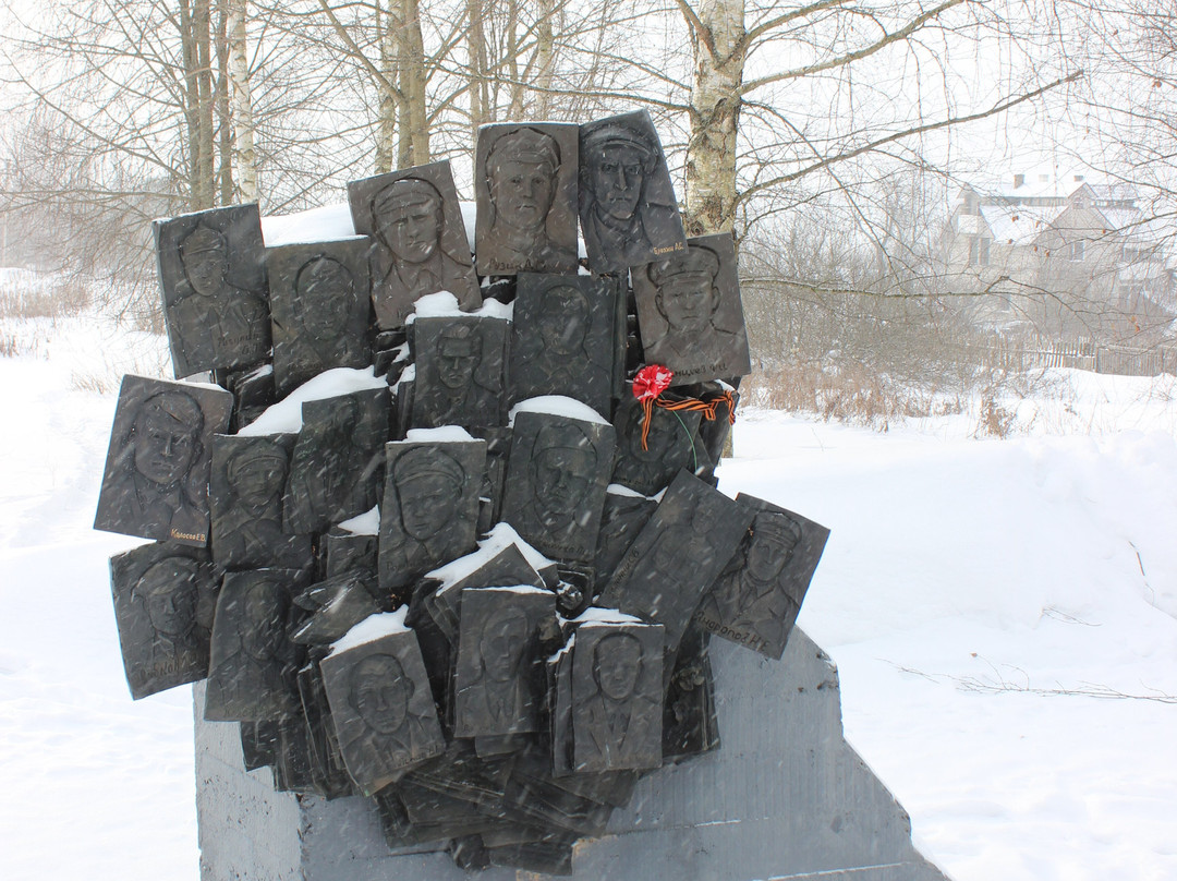 Monument to the Victims of the German Transit Camp Dulag-184-Vyazma必去景点