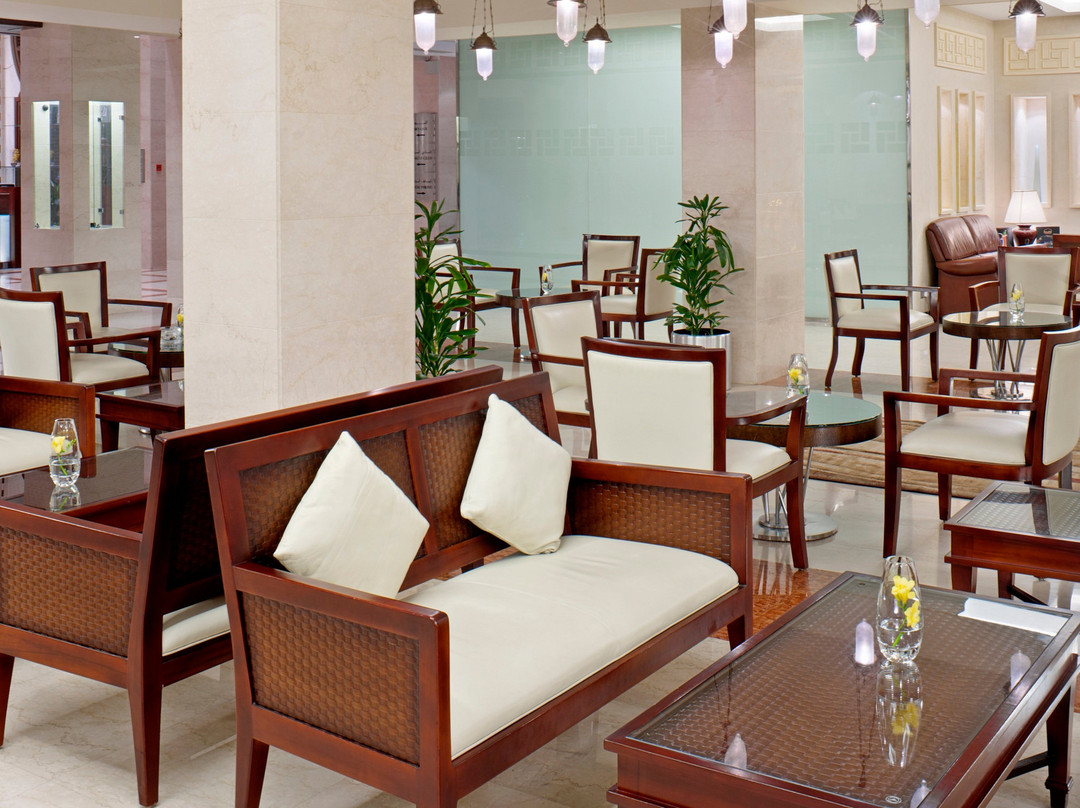 皇冠假日酒店&度假村主图