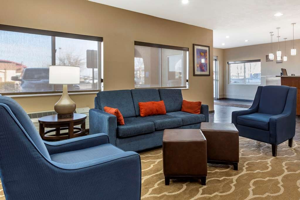 Comfort Inn & Suites Alameda at Albuquerque Balloon Fiesta Park主图