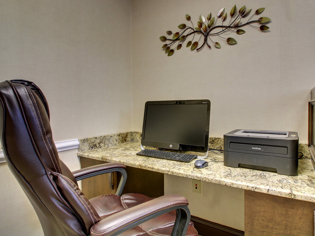 Holiday Inn Express & Suites Live Oak by IHG主图