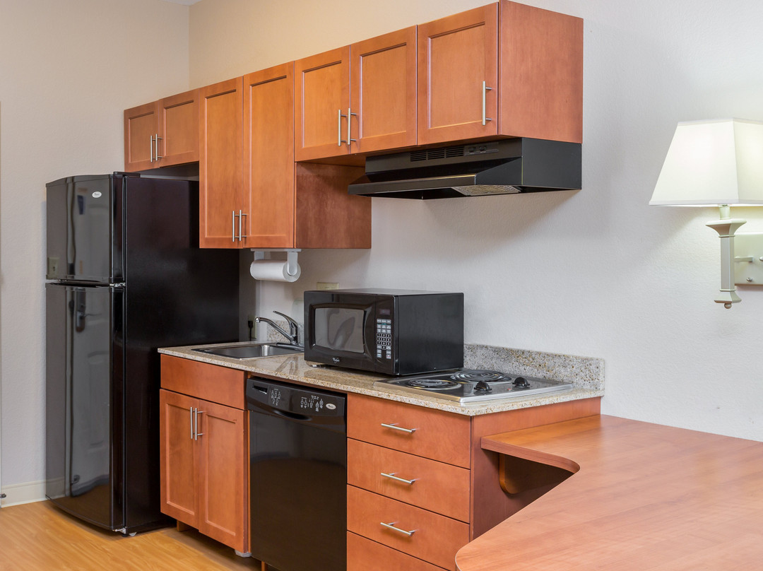 埃佩克斯拉雷地区烛木套房酒店主图