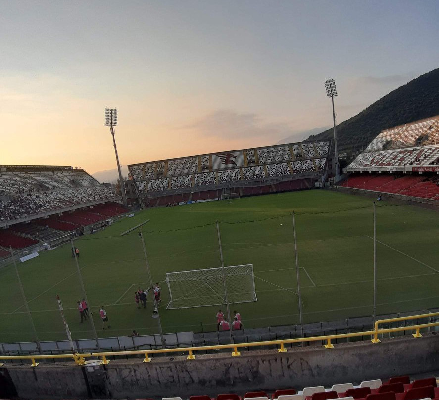 Stadio Arechi景点图片