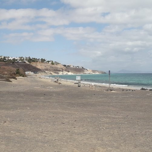 Playa De Butihondo景点图片