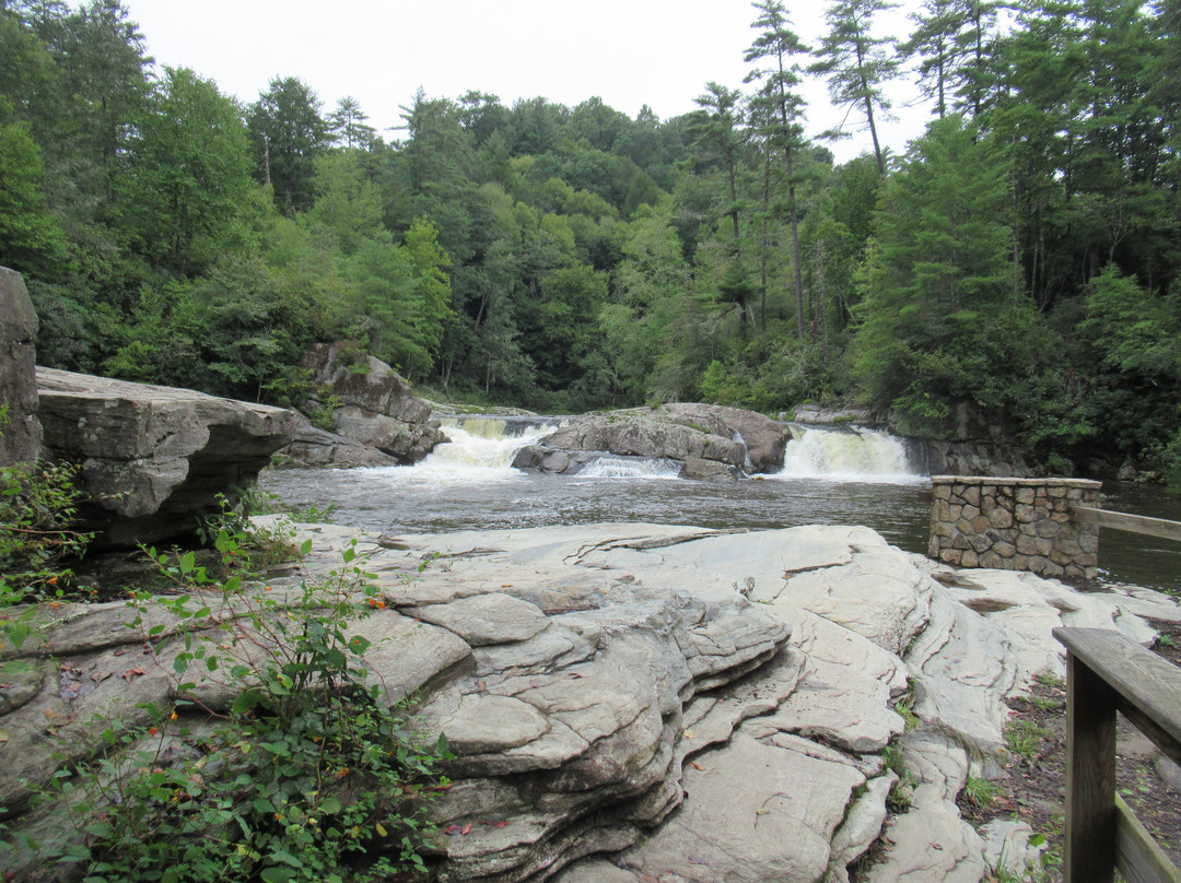 Linville Gorge-Linville Falls必去景点