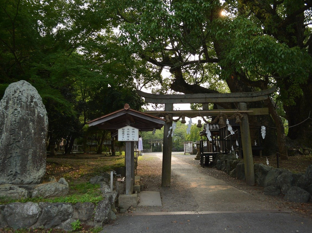 Fujishiro Shrine景点图片
