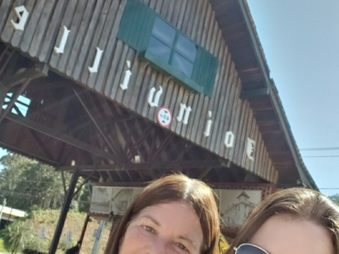 Pórtico e Moinho Da XV-Joinville必去景点