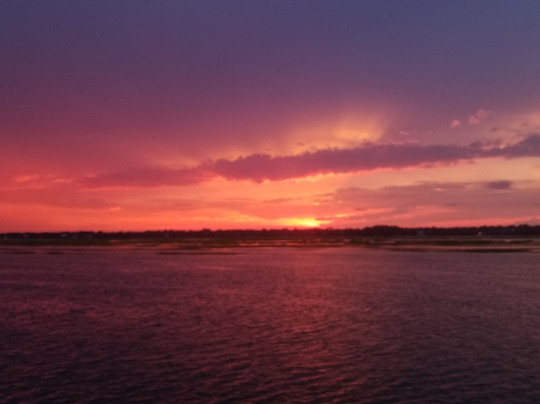 Pie Eyed Parrot Happy Hour Cruise-美特尔海滩必去景点