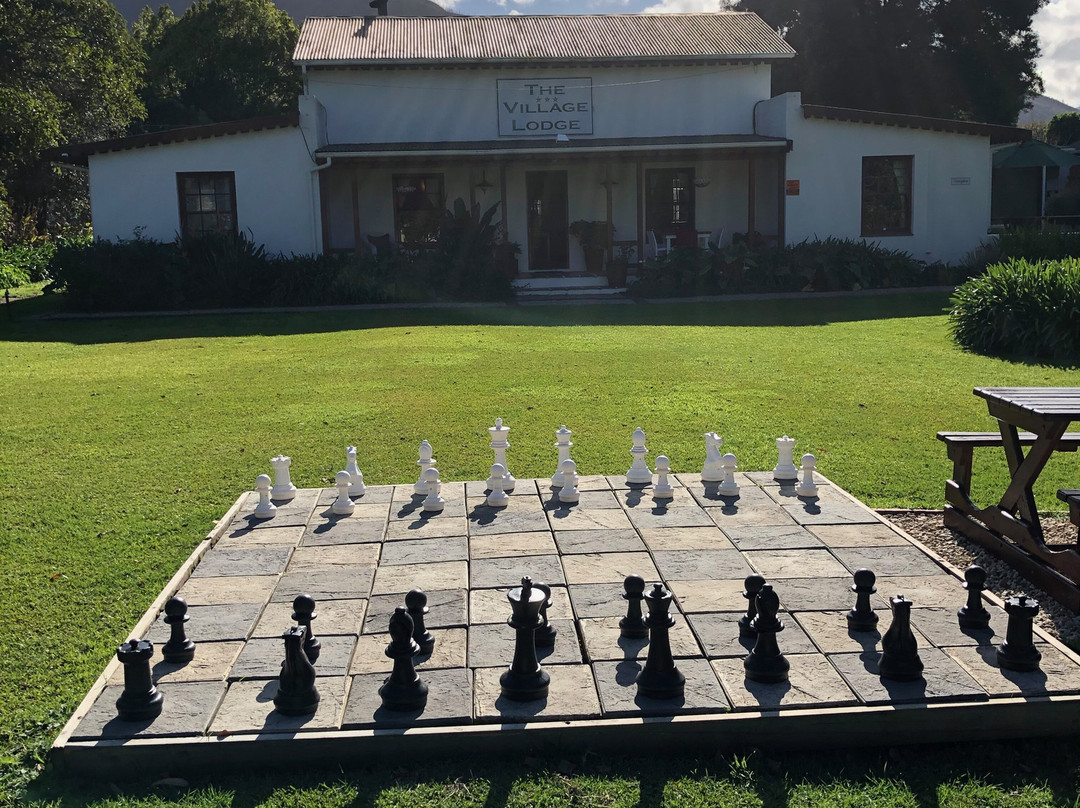 The Village Lodge主图