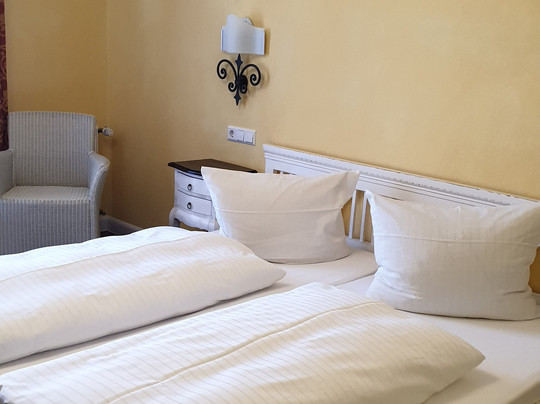 赫希酒店餐厅主图