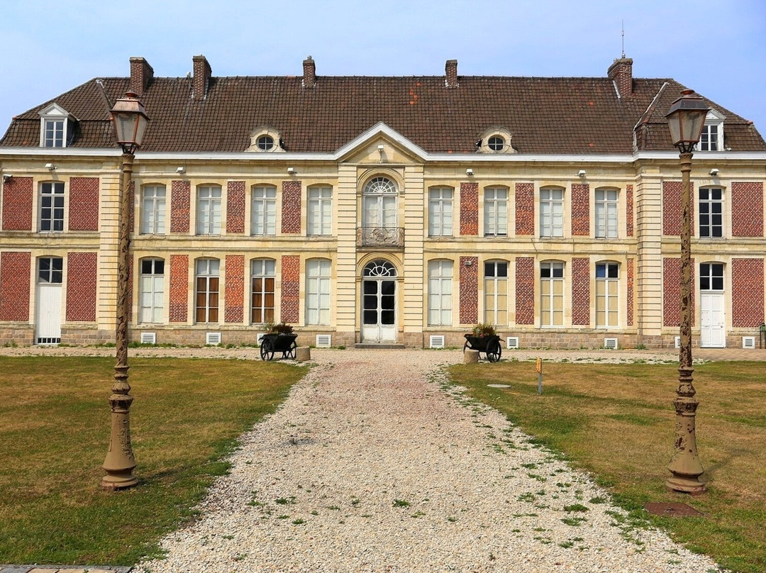 Château de Bernicourt-Roost-Warendin必去景点