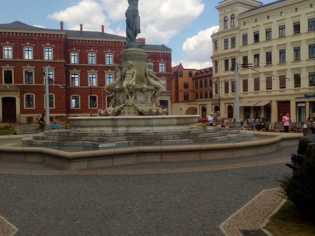 Postplatz mit Muschelminna-Brunnen-格尔利茨必去景点