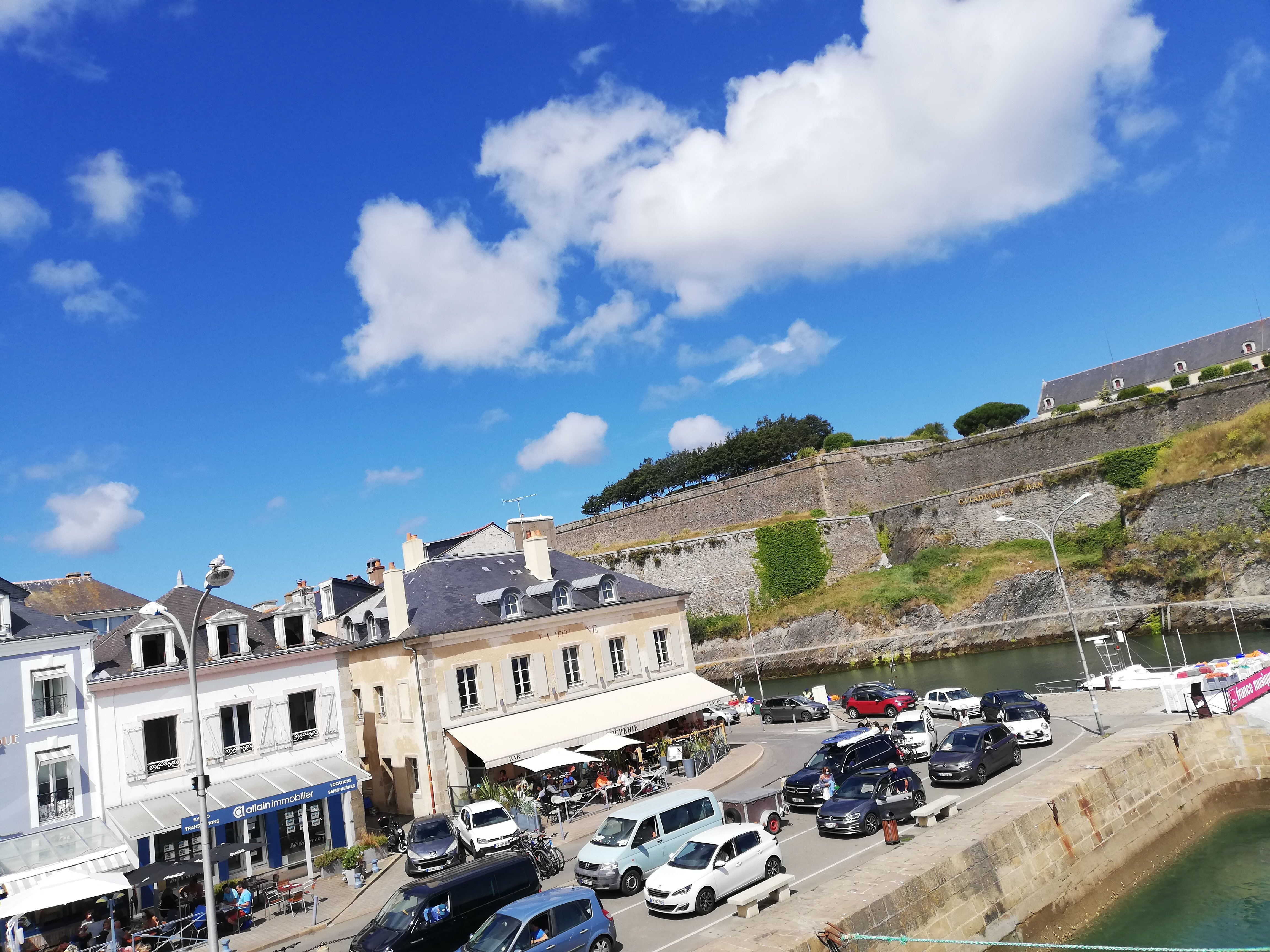 Hotel l'Acadien-官方