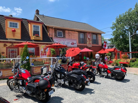 Always The Best - Chocolates Etc.-圣凯瑟琳斯必去景点