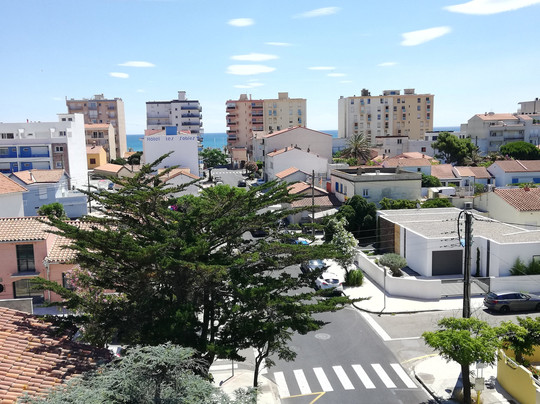 加立安酒店主图