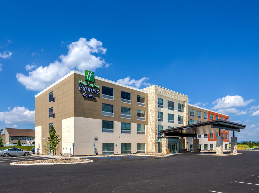 Holiday Inn Express & Suites Reedsville - State Coll Area by IHG主图